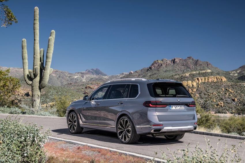 2023 BMW X7 - Rear Three-Quarter Wallpaper 850x567 #28