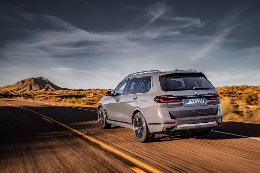 2023 BMW X7 - Rear Three-Quarter Wallpaper 850x567 #7