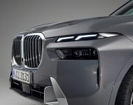 2023 BMW X7 xDrive40i - Detail Wallpaper 190x150