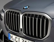 2023 BMW X7 xDrive40i - Grille Wallpaper 190x150