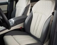 2023 BMW X7 xDrive40i - Interior, Front Seats Wallpaper 190x150