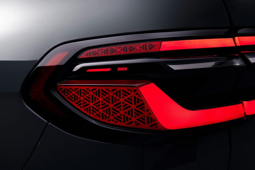 2023 BMW X7 xDrive40i - Tail Light Wallpaper 850x567 #15