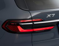 2023 BMW X7 xDrive40i - Tail Light Wallpaper 190x150