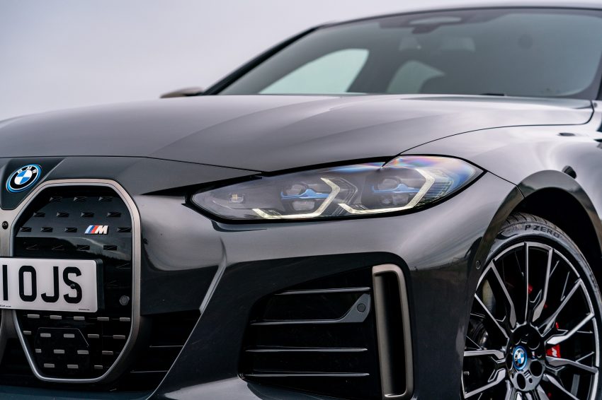 2023 BMW i4 M50 - UK version - Front Wallpaper 850x566 #10