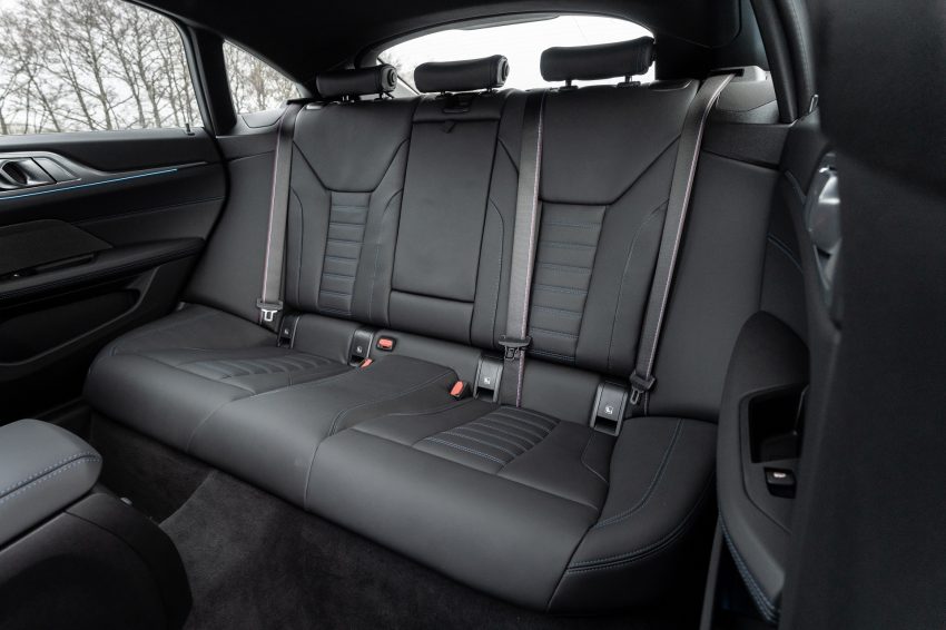 2023 BMW i4 M50 - UK version - Interior, Rear Seats Wallpaper 850x566 #33