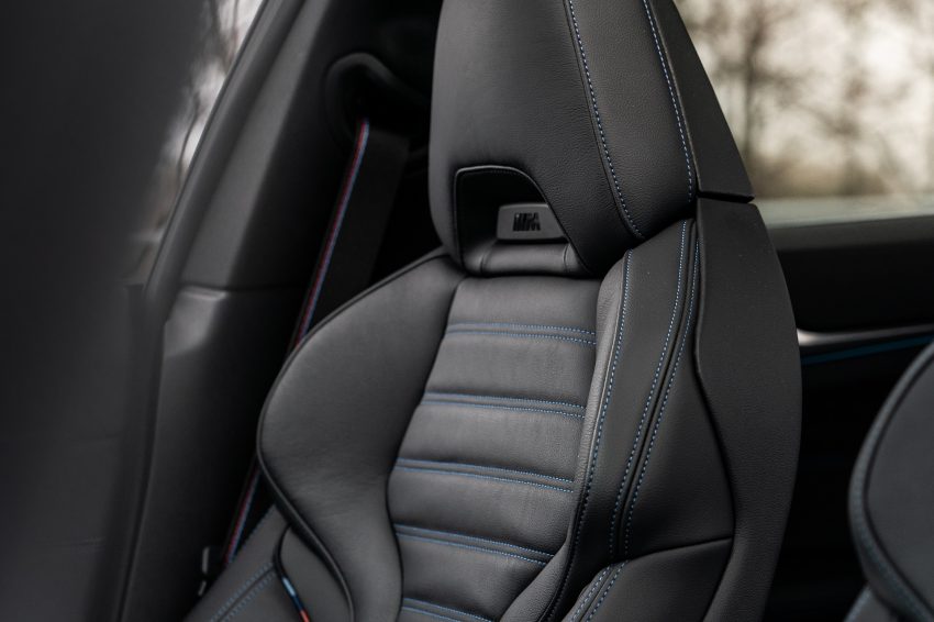 2023 BMW i4 M50 - UK version - Interior, Seats Wallpaper 850x566 #32