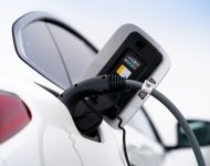 2023 BMW i4 eDrive40 - UK version - Charging Connector Wallpaper 190x150