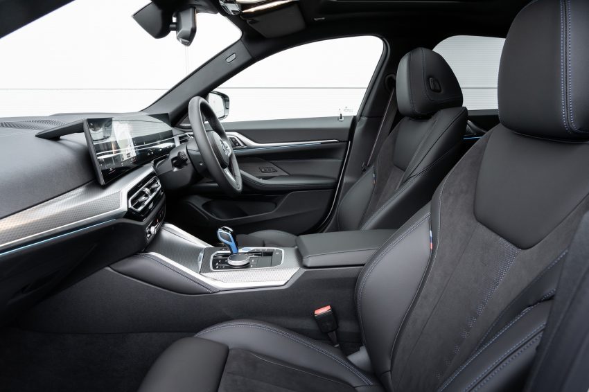 2023 BMW i4 eDrive40 - UK version - Interior, Front Seats Wallpaper 850x566 #32