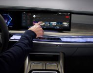 2023 BMW i7 xDrive60 - Central Console Wallpaper 190x150