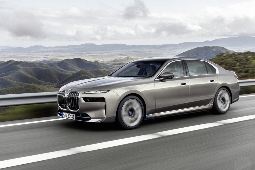 2023 BMW i7 xDrive60 - Front Three-Quarter HD Wallpapers 850x566 #2 2023 BMW i7 xDrive60 - Front Three-Quarter Wallpaper 850x566 #2