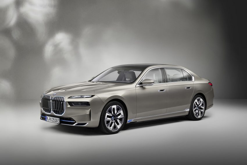 2023 BMW i7 xDrive60 - Front Three-Quarter HD Wallpapers 850x566 #24 2023 BMW i7 xDrive60 - Front Three-Quarter Wallpaper 850x566 #24