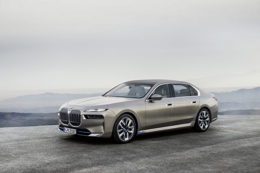 2023 BMW i7 xDrive60 - Front Three-Quarter HD Wallpapers 850x566 #10 2023 BMW i7 xDrive60 - Front Three-Quarter Wallpaper 850x566 #10