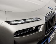 2023 BMW i7 xDrive60 - Headlight Wallpaper 190x150