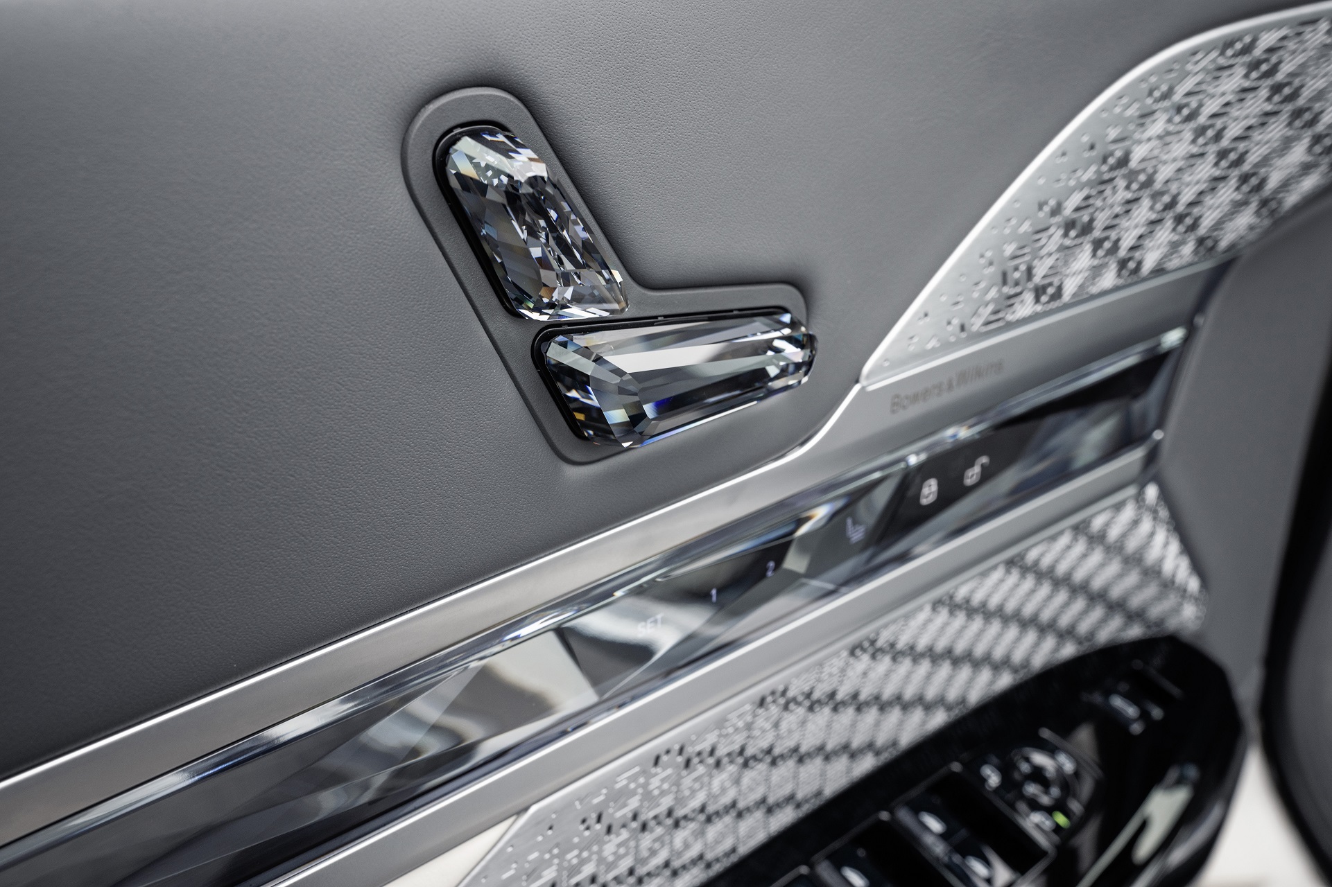 Download 2023 BMW i7 xDrive60 - Interior, Detail HD Wallpaper 1921x1280 #57