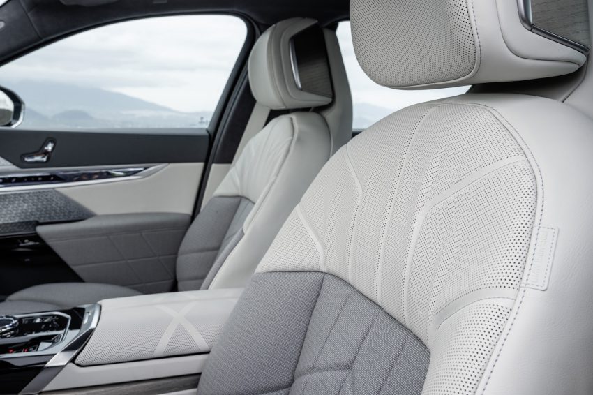 2023 BMW i7 xDrive60 - Interior, Front Seats HD Wallpapers 850x566 #66 2023 BMW i7 xDrive60 - Interior, Front Seats Wallpaper 850x566 #66