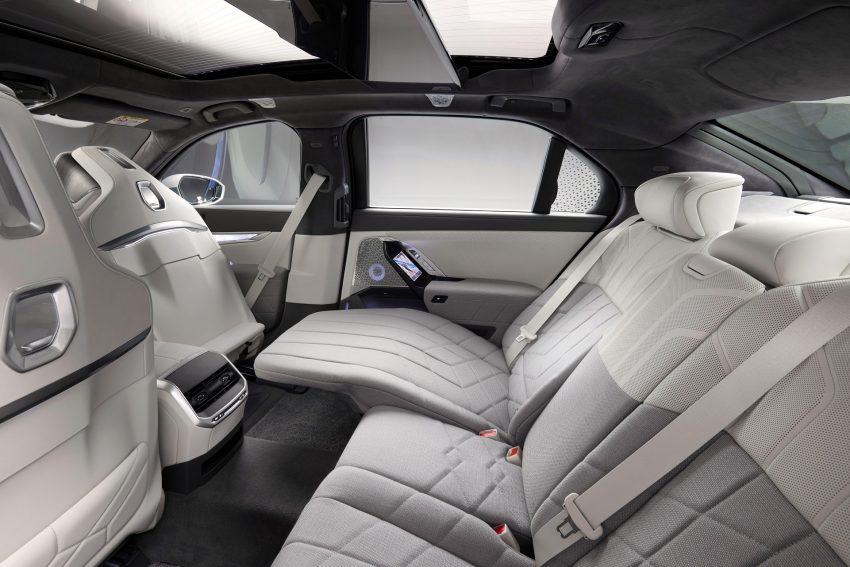 2023 BMW i7 xDrive60 - Interior, Rear Seats HD Wallpapers 850x567 #73 2023 BMW i7 xDrive60 - Interior, Rear Seats Wallpaper 850x567 #73
