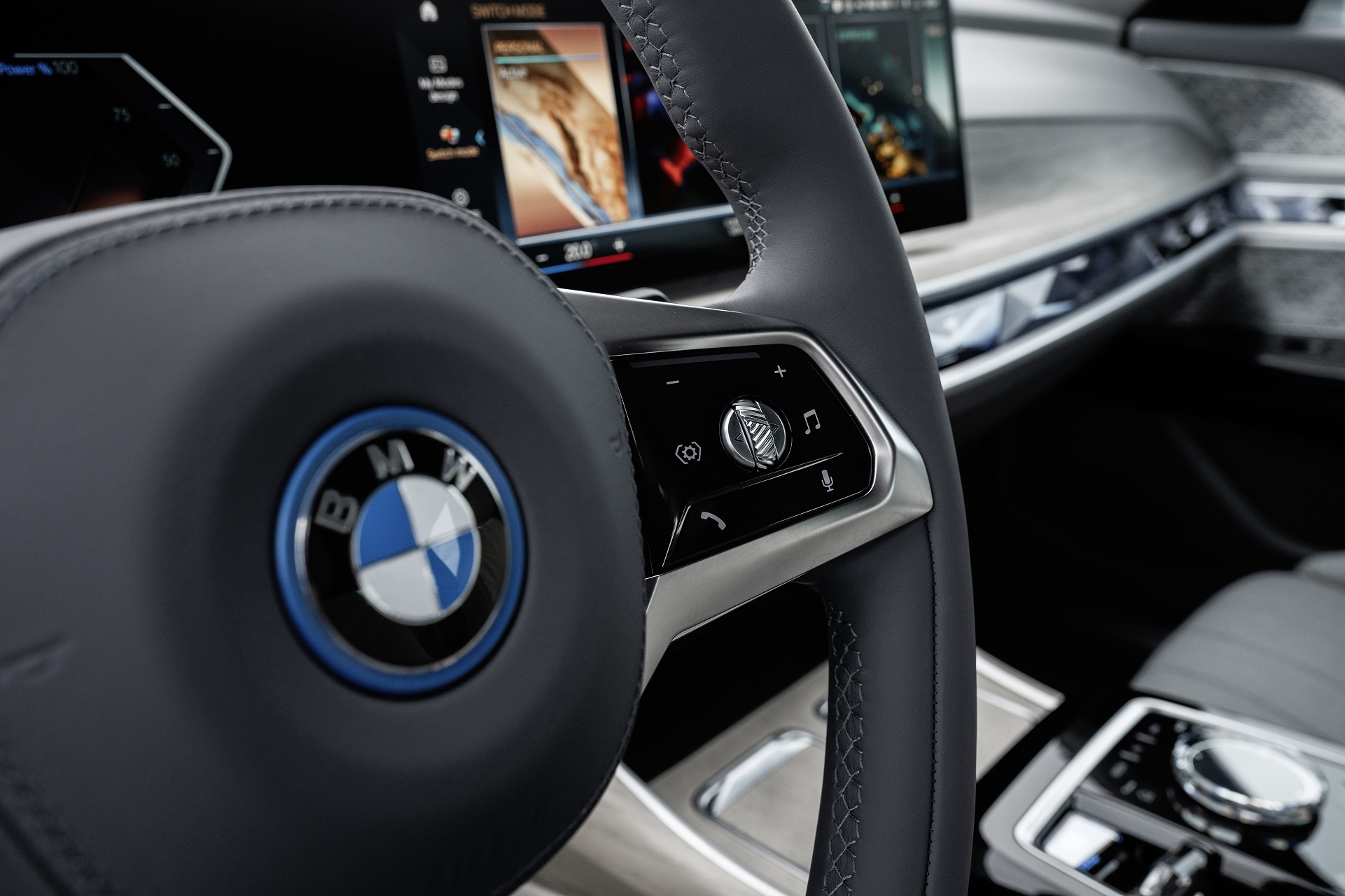 Download 2023 BMW i7 xDrive60 - Interior, Steering Wheel HD Wallpaper 1921x1280 #44