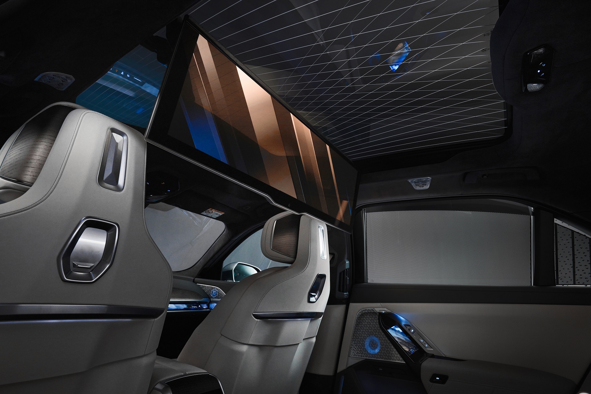 Download 2023 BMW i7 xDrive60 - Interior HD Wallpaper 1921x1281 #70