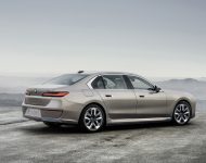 2023 BMW i7 xDrive60 - Rear Three-Quarter Wallpaper 190x150