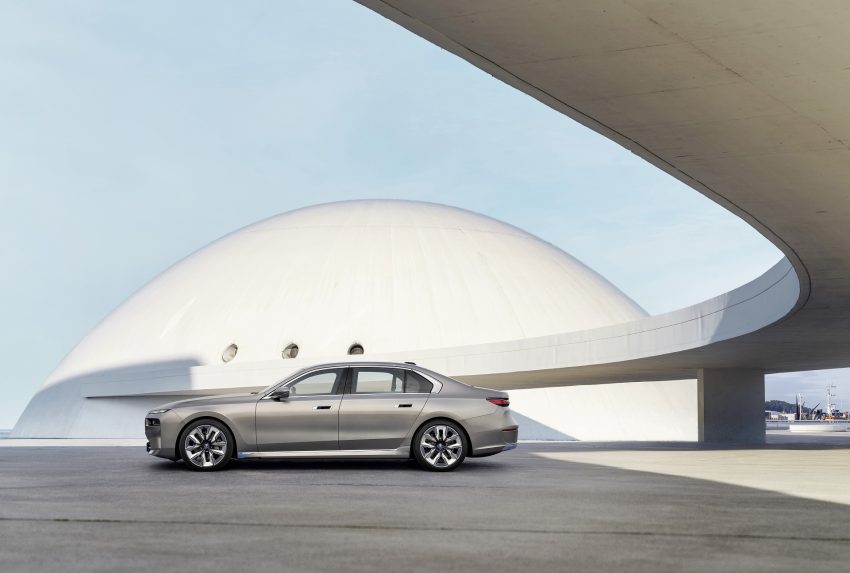 2023 BMW i7 xDrive60 - Side HD Wallpapers 850x573 #17 2023 BMW i7 xDrive60 - Side Wallpaper 850x573 #17