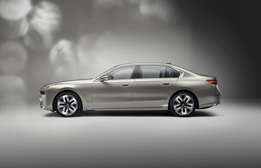 2023 BMW i7 xDrive60 - Side HD Wallpapers 850x547 #30 2023 BMW i7 xDrive60 - Side Wallpaper 850x547 #30