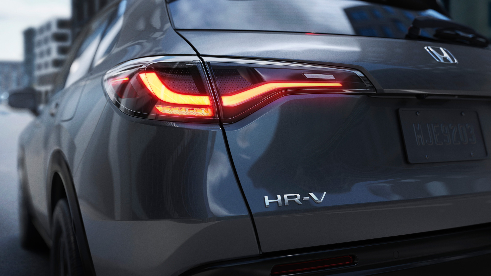 Download 2023 Honda HR-V EX-L - US version - Tail Light HD Wallpaper 1920x1080 #40
