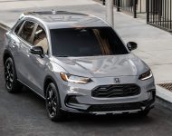 2023 Honda HR-V Sport - US version - Front Three-Quarter Wallpaper 190x150