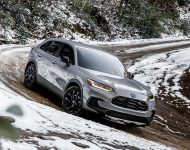 2023 Honda HR-V Sport - US version - Front Three-Quarter Wallpaper 190x150