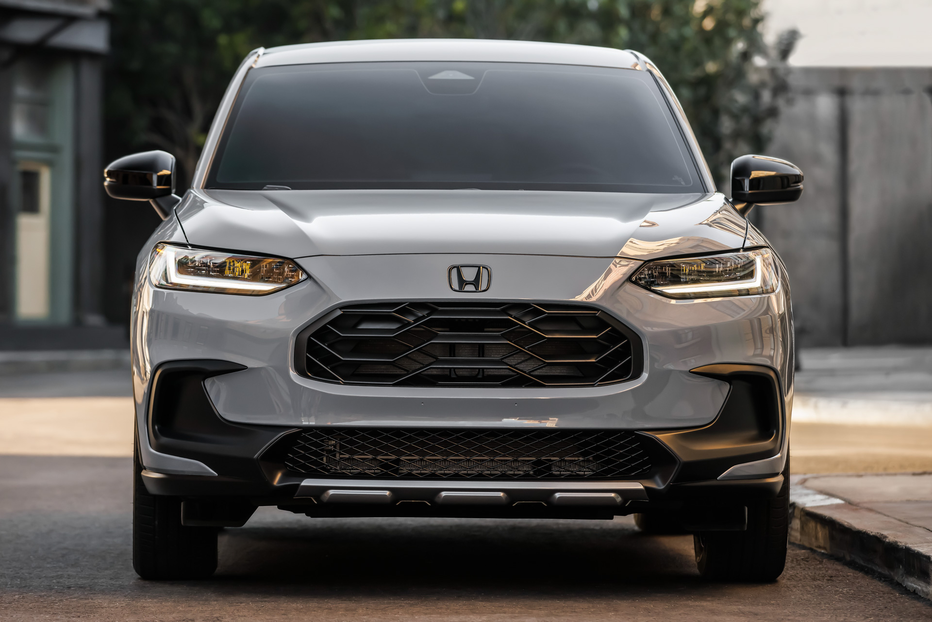 Download 2023 Honda HR-V Sport - US version - Front HD Wallpaper 1920x1281 #7