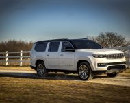 2023 Jeep Grand Wagoneer L - Front Three-Quarter Wallpaper 190x150
