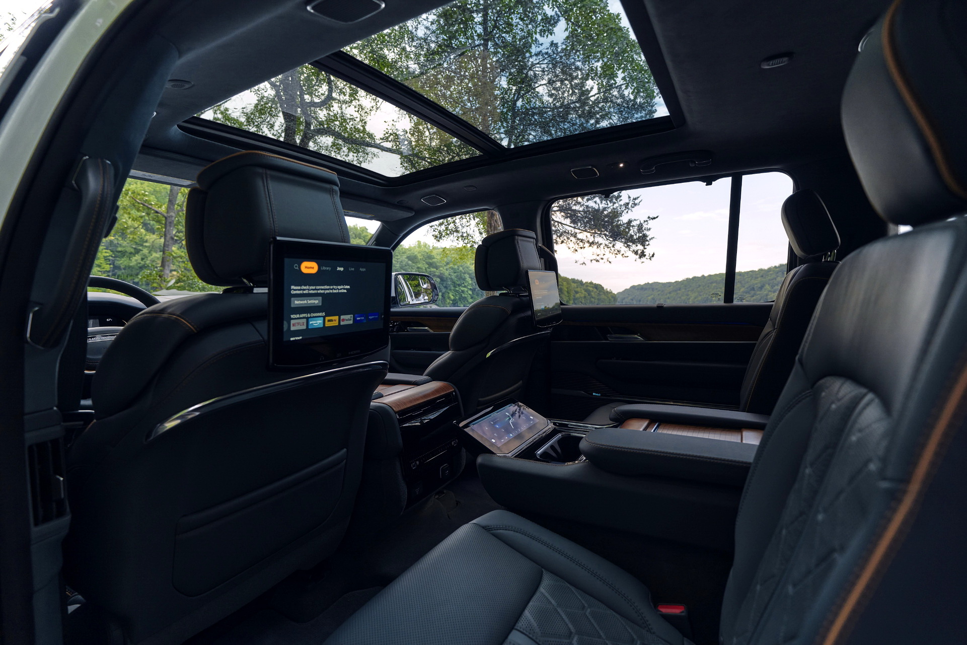 Download 2023 Jeep Grand Wagoneer L - Interior, Rear Seats HD Wallpaper 1921x1281 #136