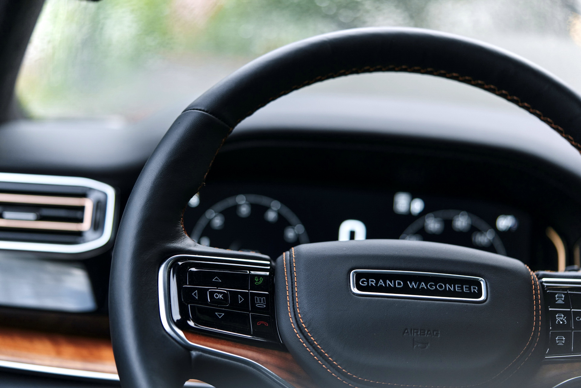 Download 2023 Jeep Grand Wagoneer L - Interior, Steering Wheel HD Wallpaper 1921x1281 #124