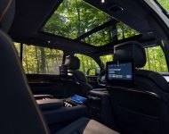 2023 Jeep Grand Wagoneer L - Rear Seat Entertainment System Wallpaper 190x150