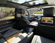 2023 Jeep Grand Wagoneer L - Rear Seat Entertainment System Wallpaper 190x150