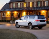2023 Jeep Grand Wagoneer L - Rear Three-Quarter Wallpaper 190x150