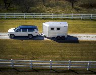 2023 Jeep Grand Wagoneer L - Towing a Trailer Wallpaper 190x150