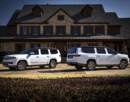 2023 Jeep Grand Wagoneer L and Jeep Wagoneer L Wallpaper 190x150