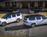 2023 Jeep Grand Wagoneer L and Jeep Wagoneer L Wallpaper 190x150