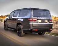 2023 Jeep Wagoneer L - Rear Three-Quarter Wallpaper 190x150