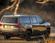 2023 Jeep Wagoneer L - Rear Three-Quarter Wallpaper 190x150