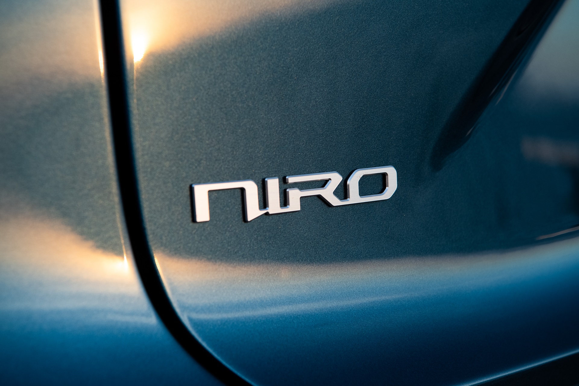 Download 2023 Kia Niro - Badge HD Wallpaper 1921x1280 #43