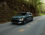 2023 Kia Niro - Front Three-Quarter Wallpaper 190x150