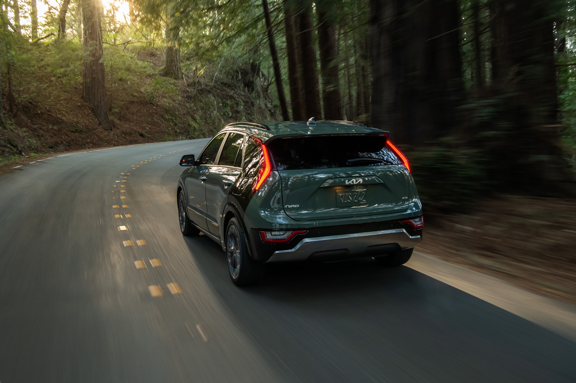Download 2023 Kia Niro - Rear HD Wallpaper 1921x1280 #5