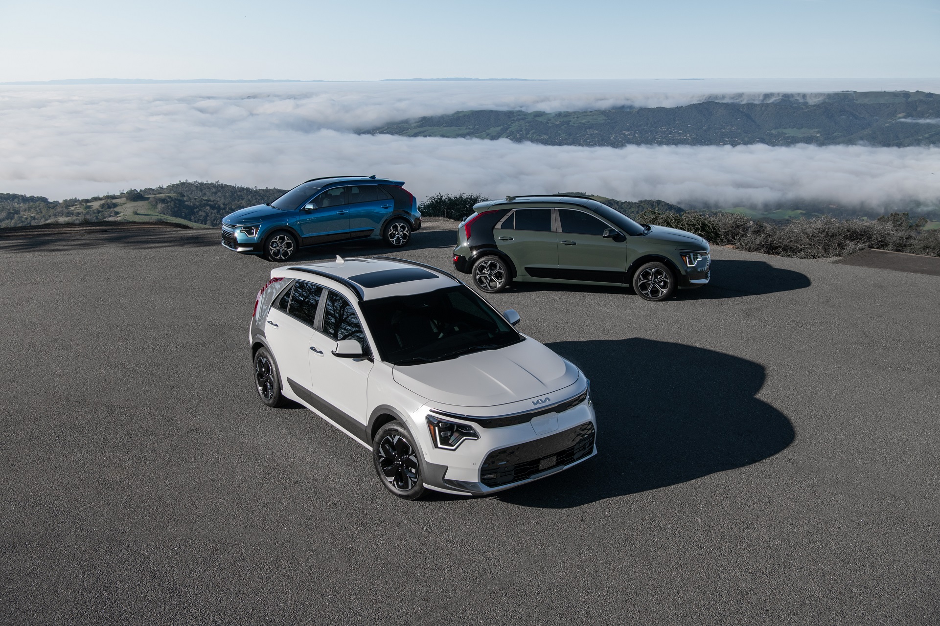 Download 2023 Kia Niro HD Wallpaper 1921x1280 #11
