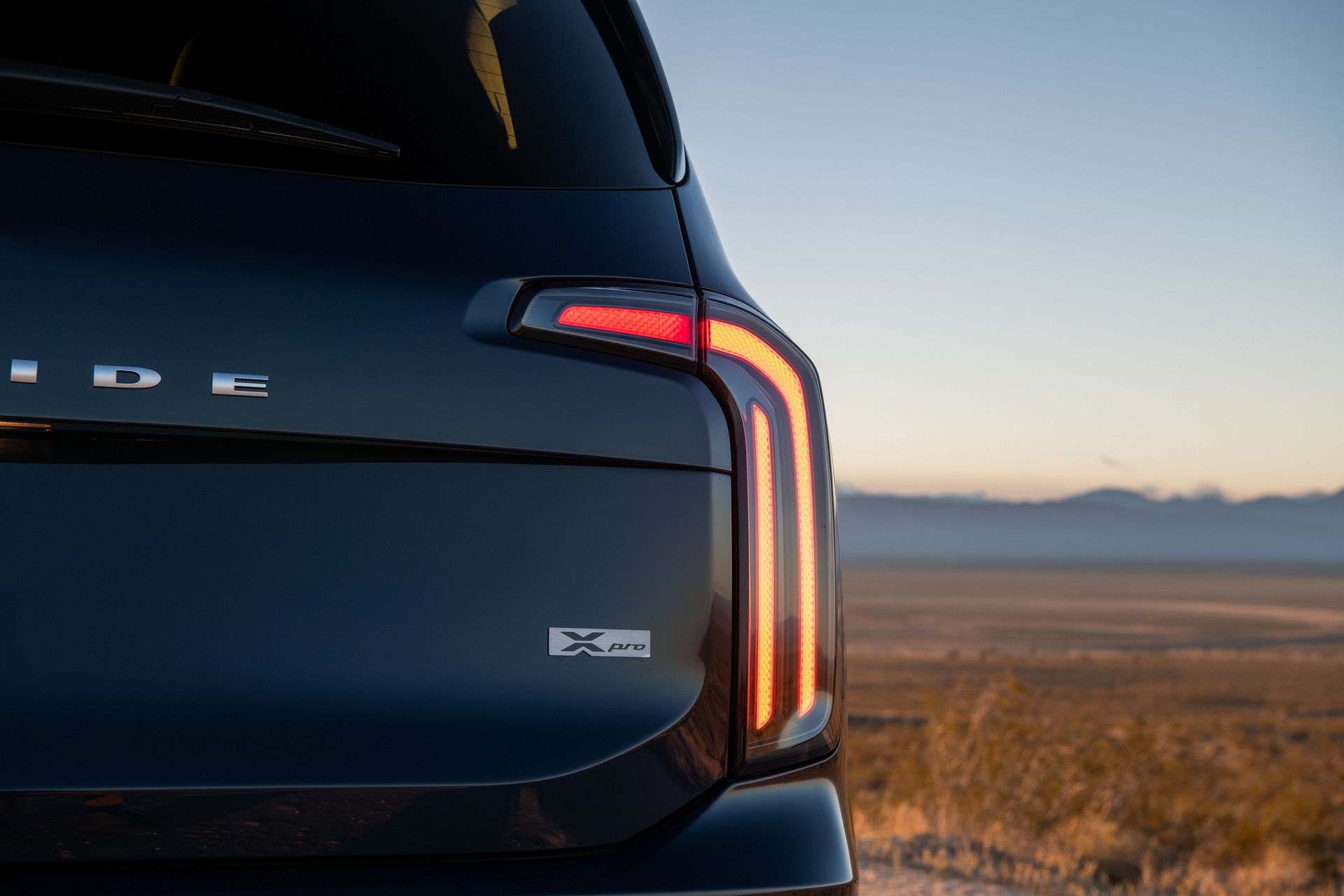 Download 2023 Kia Telluride X-Pro - Tail Light HD Wallpaper 1920x1280 #17