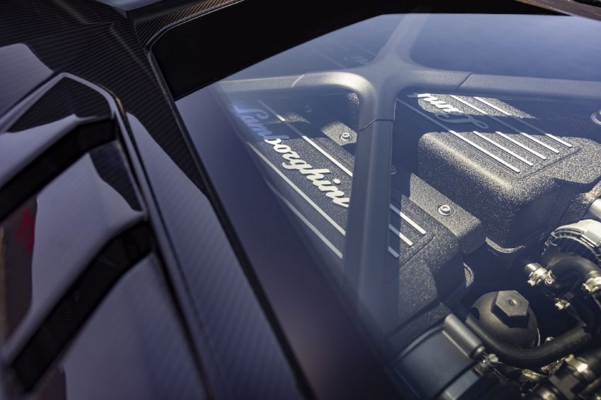 2023 Lamborghini Huracán Tecnica - Engine Wallpaper 850x566 #206
