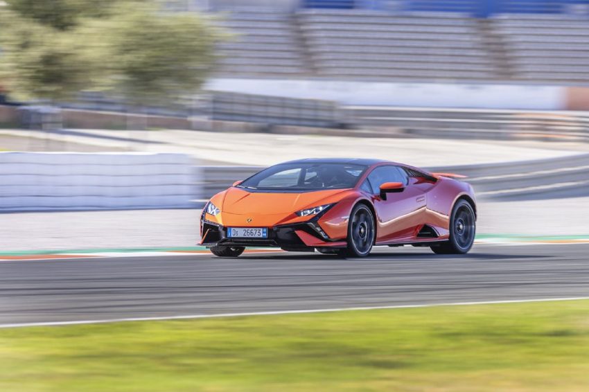 2023 Lamborghini Huracán Tecnica - Front Three-Quarter Wallpaper 850x566 #98