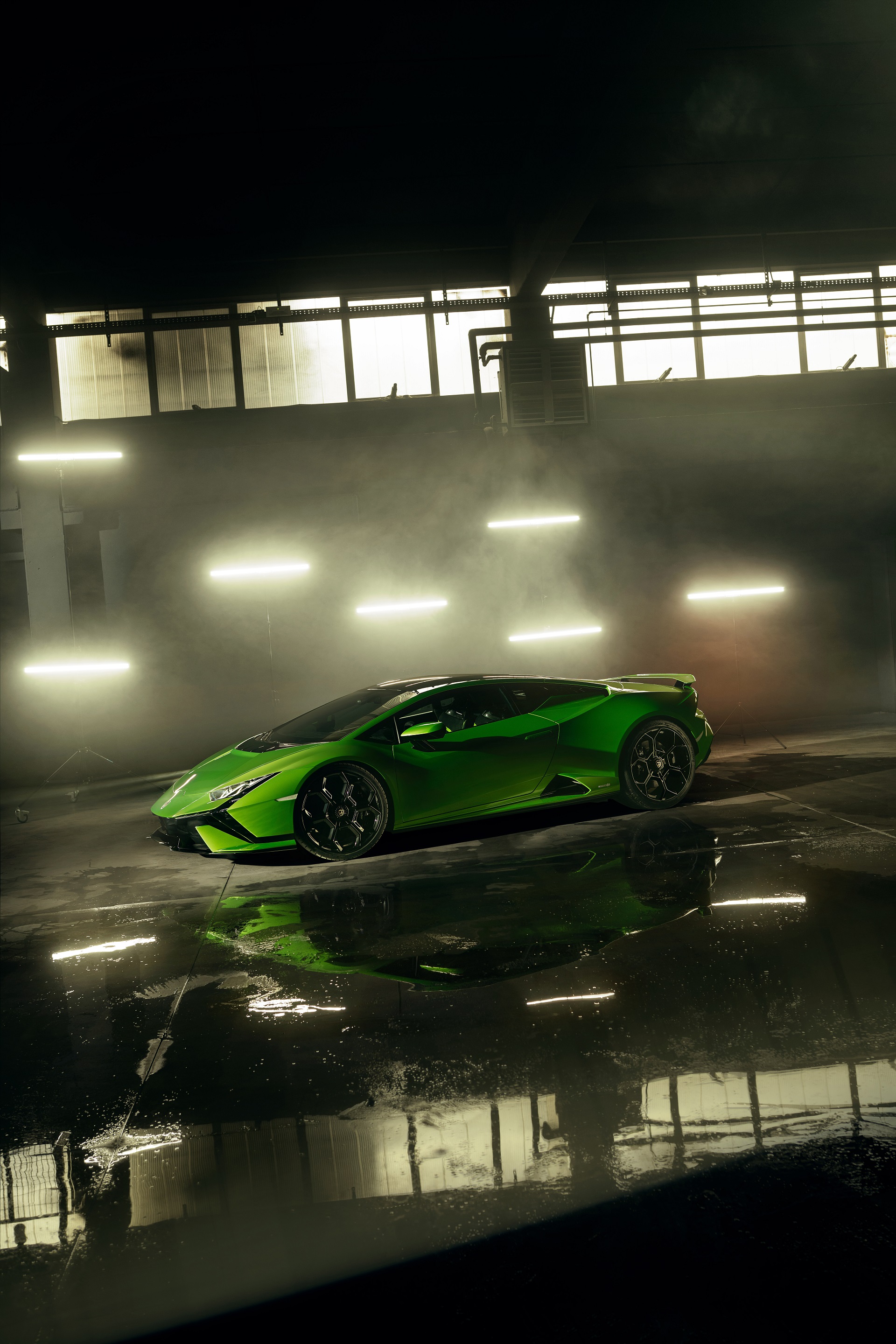 Download 2023 Lamborghini Huracán Tecnica - Front Three-Quarter HD Phone Wallpaper 1920x2880 #21