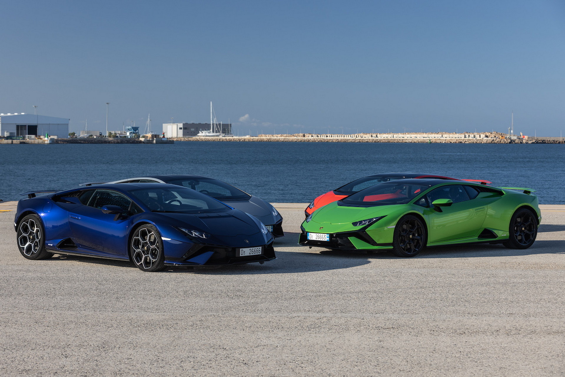 Download 2023 Lamborghini Huracán Tecnica - Front Three-Quarter HD Wallpaper 1920x1280 #60