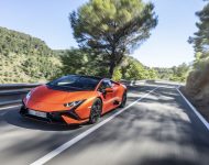 2023 Lamborghini Huracán Tecnica - Front Three-Quarter Wallpaper 190x150